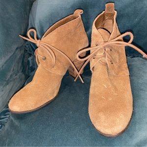 LUCKY BRAND Tan Leather Lace Up Block Heel Booties Size 7 / 37